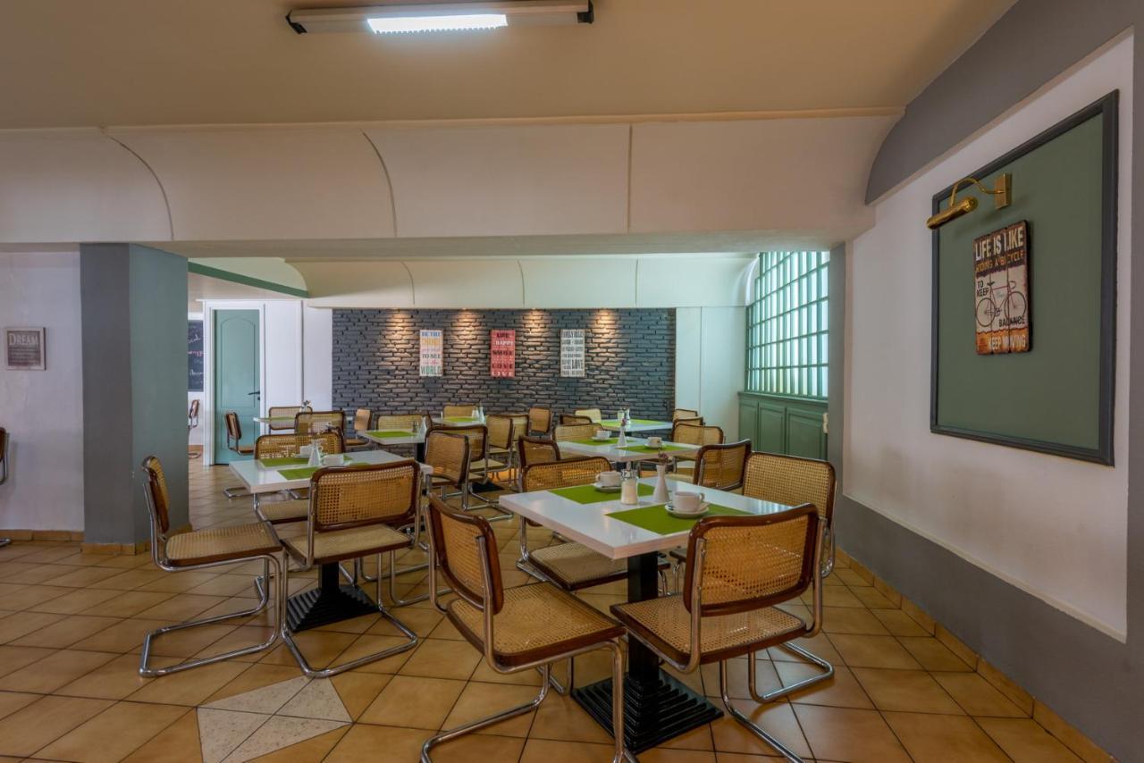 Alexios Hotel Ioannina Buitenkant foto
