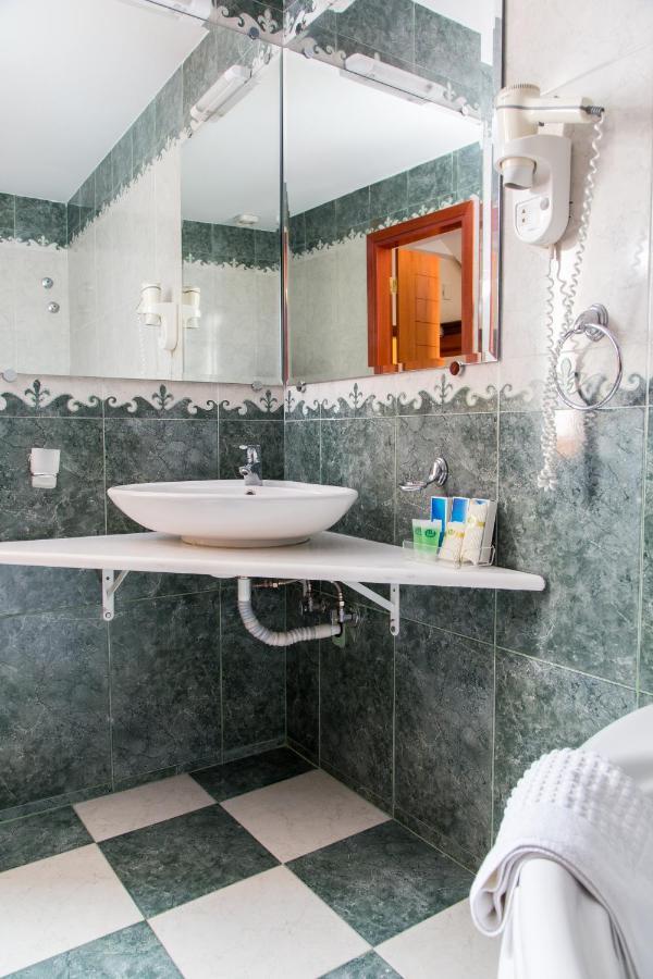 Alexios Hotel Ioannina Buitenkant foto